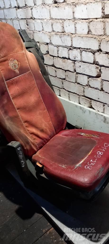 DAF XF 95.    1700022 Cabine e interni