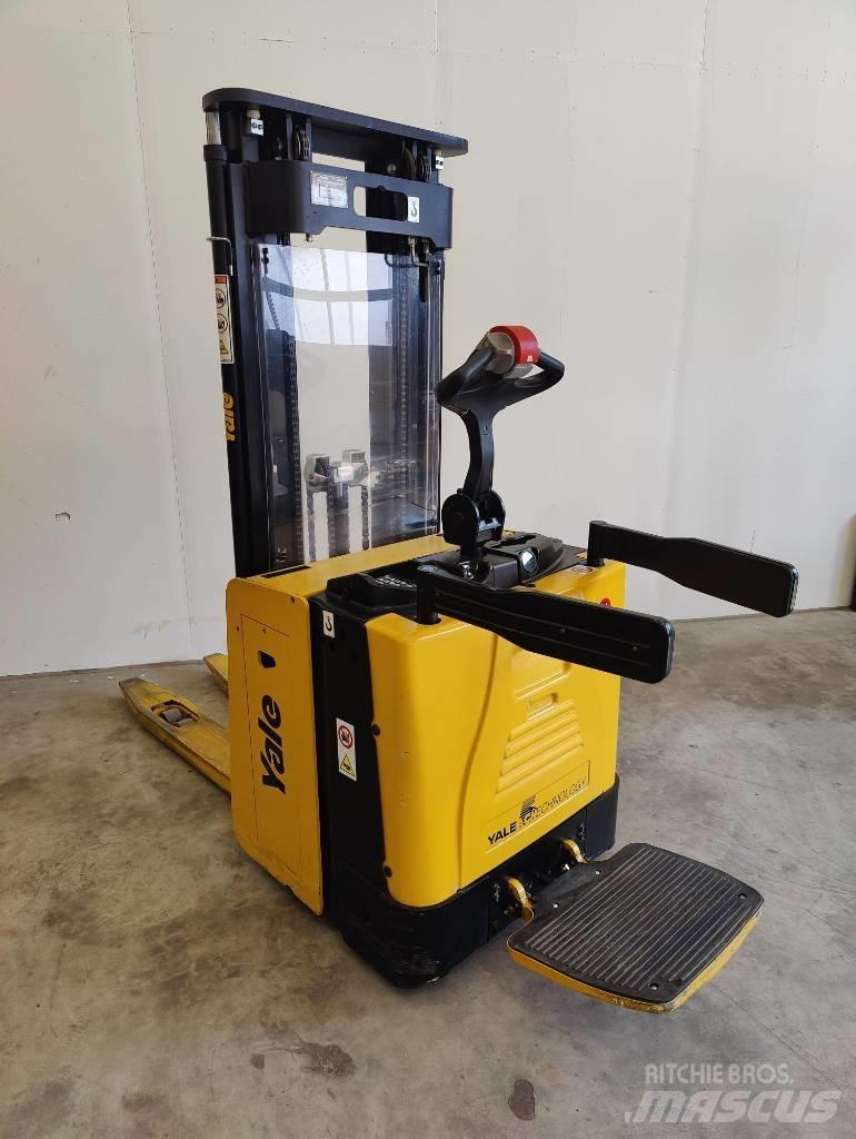 Yale MS15X (Vuokralla) Carelli stoccatori  automatici-usati