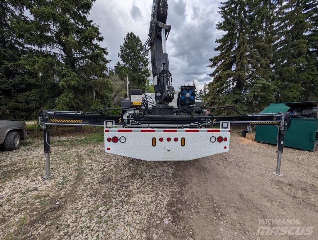 International 7500 Autogru