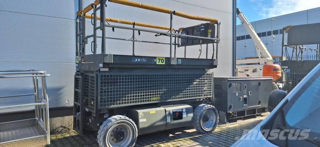 JLG M 3369 Piattaforme a pantografo