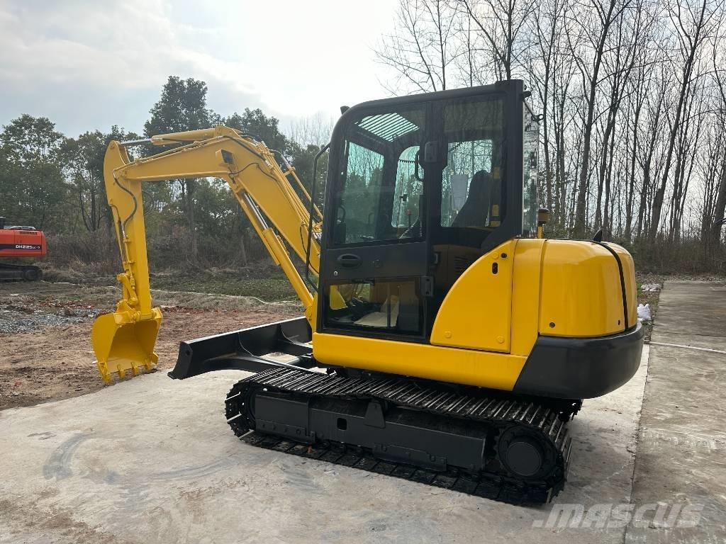 Komatsu PC56-7 Escavatori cingolati