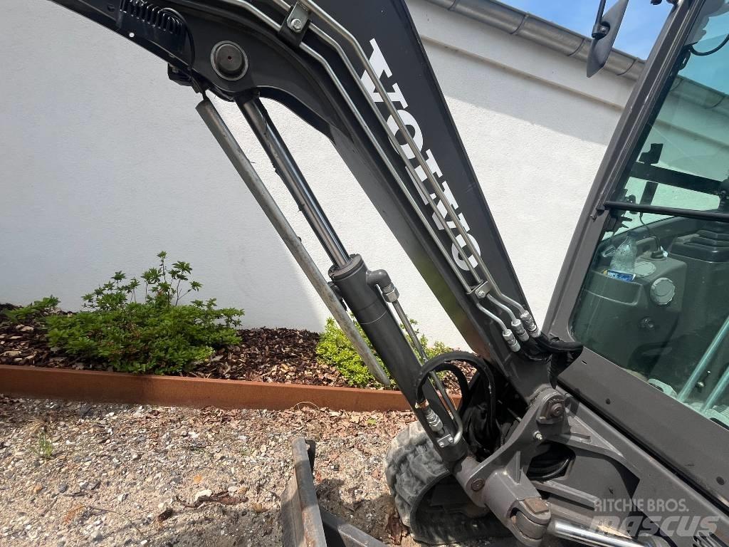 Volvo ECR 25 D Miniescavatori