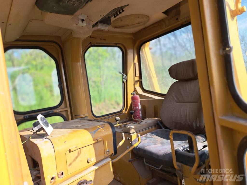 Komatsu D85A Dozer cingolati