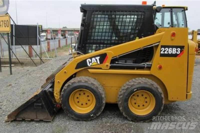 CAT 226B3 Camion altro