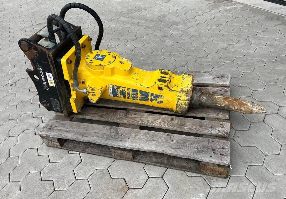 Epiroc SB302 Benne frantumatrici