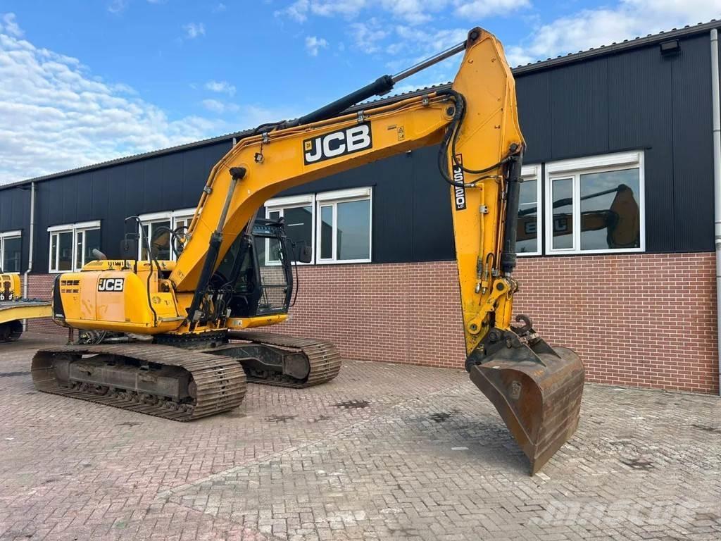 JCB JS220LC Escavatori cingolati