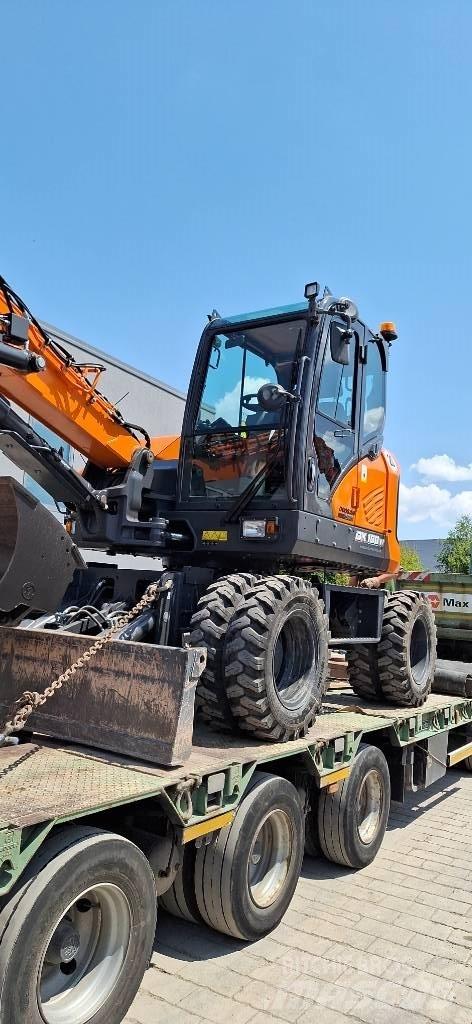 Doosan DX 100 W-7 Escavatori gommati