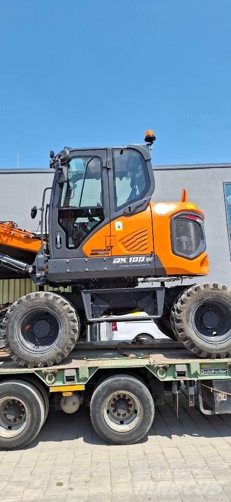 Doosan DX 100 W-7 Escavatori gommati