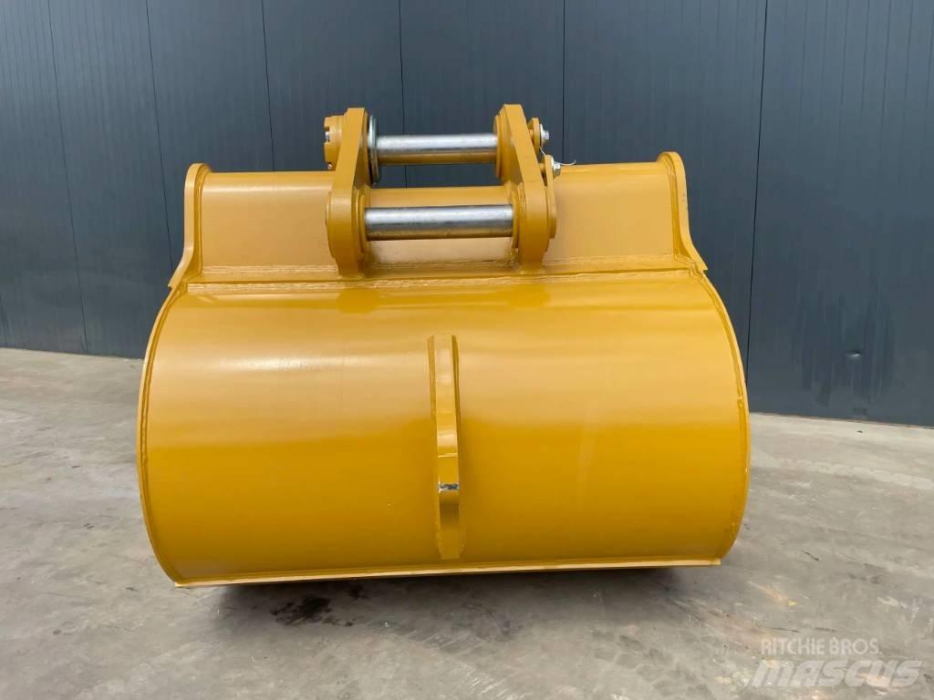 CAT 352F - TB Benne