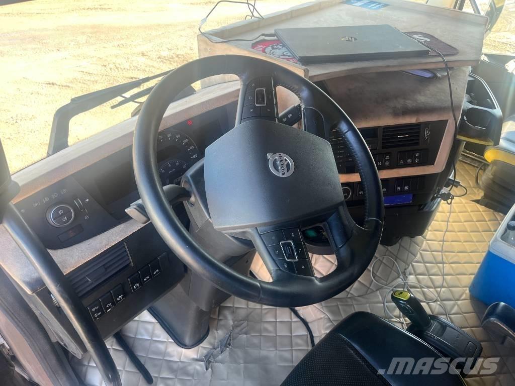 Volvo FH 16 750 Camion trasporto legname