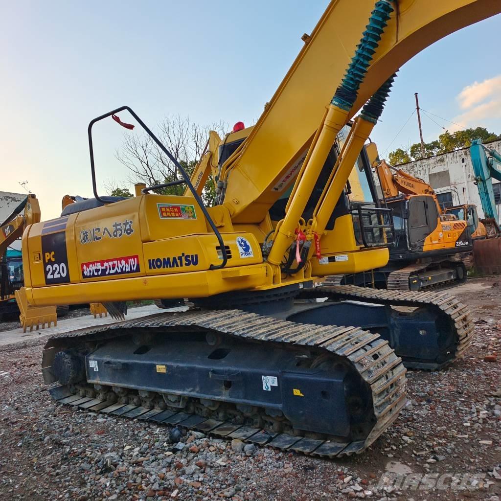 Komatsu PC 220-7 Escavatori cingolati