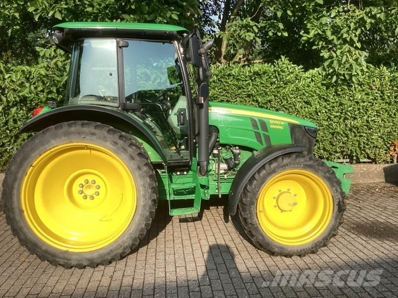 John Deere 5090M Trattori