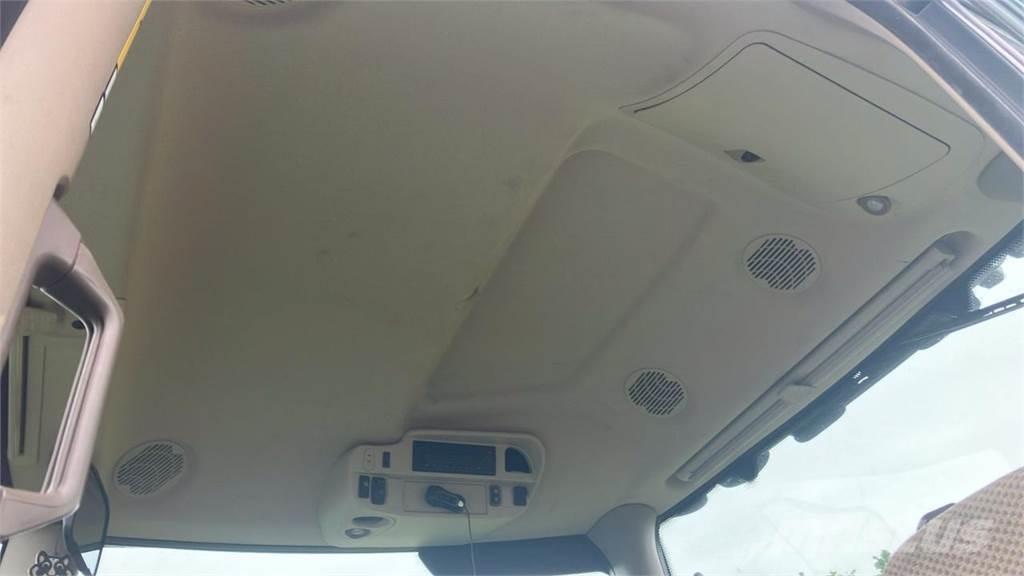 John Deere 6230R Trattori