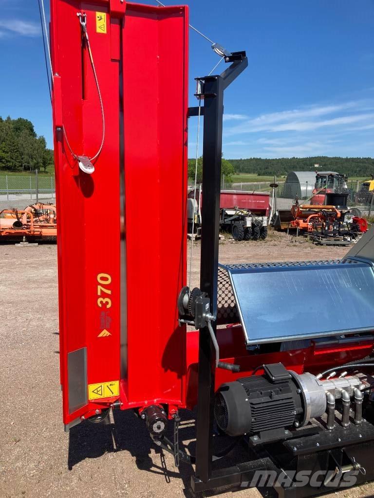 Bala 370 TR/EL 8,1T Segatronchi e spaccalegna