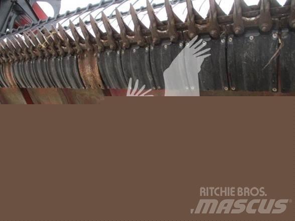 Case IH 1020 Testate per mietitrebbie