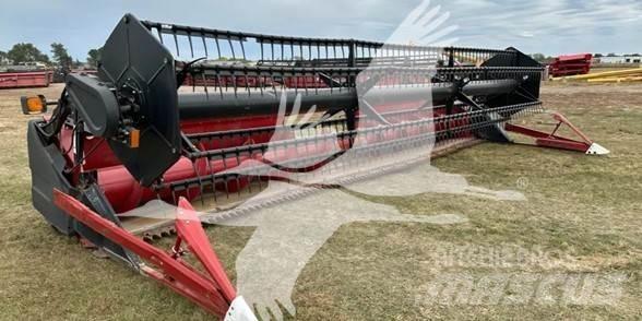 Case IH 1020 Testate per mietitrebbie