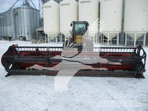Case IH 1020 Testate per mietitrebbie