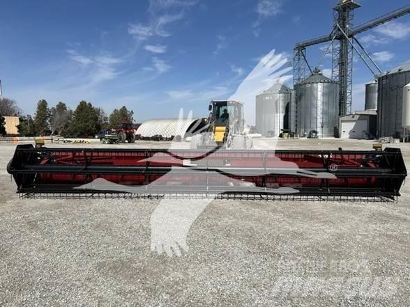 Case IH 1020 Testate per mietitrebbie