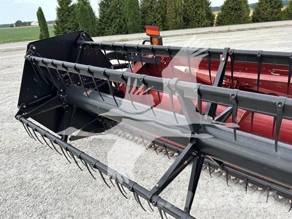 Case IH 1020 Testate per mietitrebbie