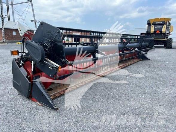 Case IH 1020 Testate per mietitrebbie