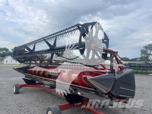 Case IH 1020 Testate per mietitrebbie