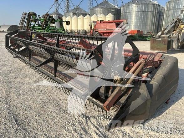 Case IH 1020 Testate per mietitrebbie