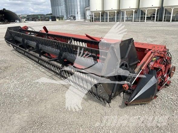 Case IH 1020 Testate per mietitrebbie