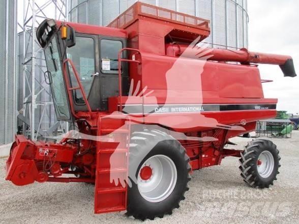 Case IH 1660 Mietitrebbiatrici