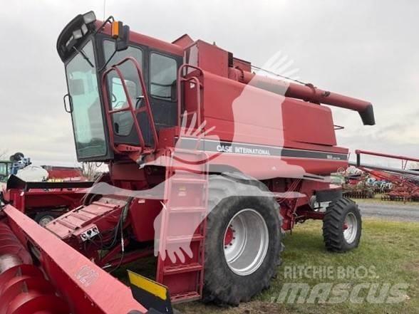Case IH 1680 Mietitrebbiatrici