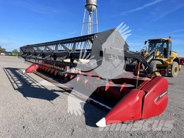 Case IH 3020 Testate per mietitrebbie