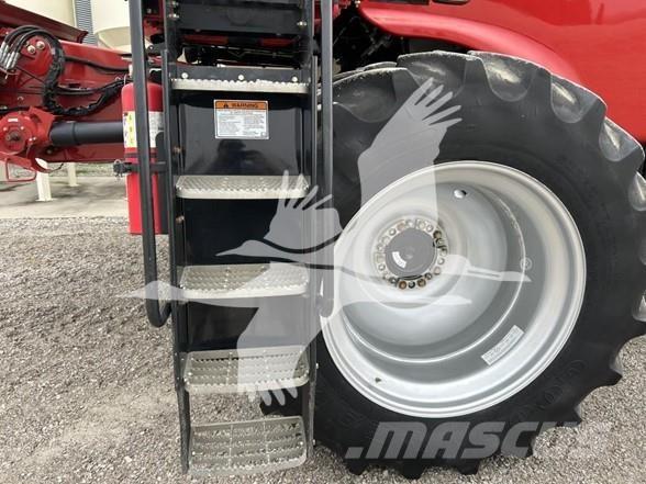 Case IH 7010 Mietitrebbiatrici