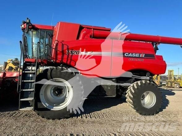Case IH 7120 Mietitrebbiatrici