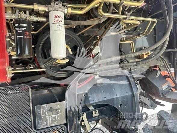 Case IH 8120 Mietitrebbiatrici