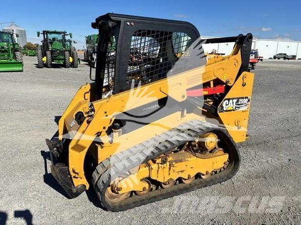 CAT 259D Mini Pale Gommate