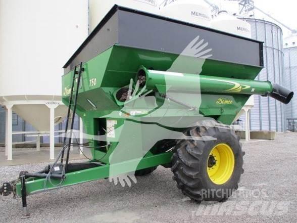 Demco 750 Carri per la granella