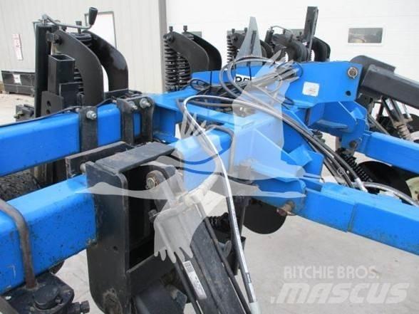 DMI 2500 Altre macchine e accessori per l'aratura