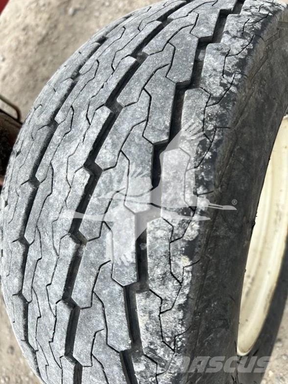 E-Z Trail 680 Altri rimorchi