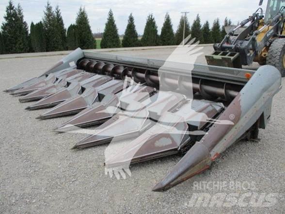 Gleaner 830 Testate per mietitrebbie