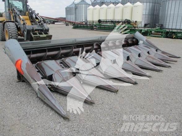 Gleaner 830 Testate per mietitrebbie