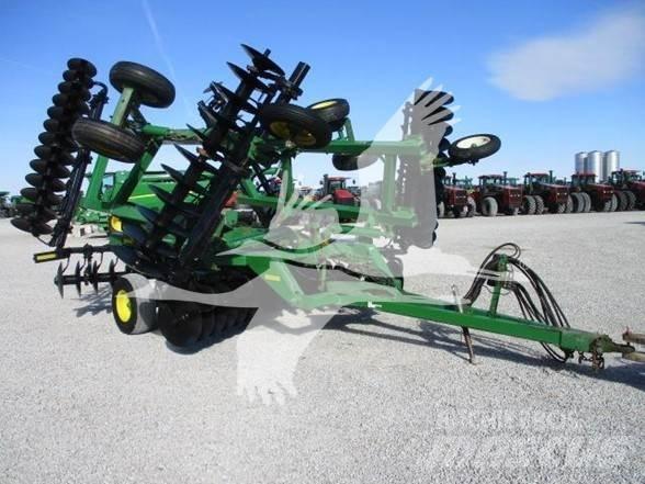 John Deere 637 Erpici a dischi