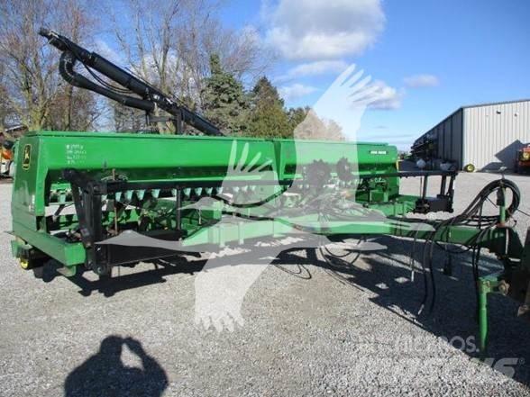 John Deere 750 Perforatrici