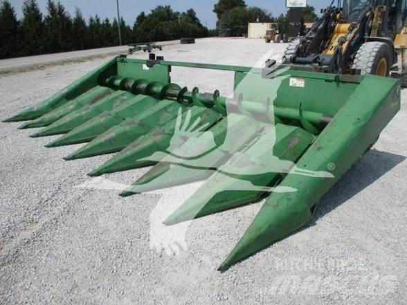 John Deere 843 Testate per mietitrebbie