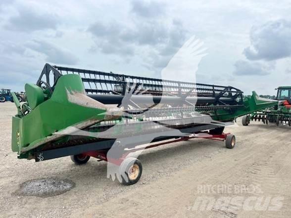 John Deere 925 Testate per mietitrebbie