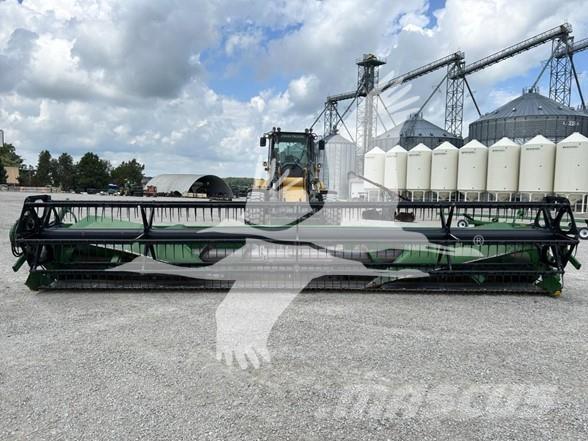 John Deere 925 Testate per mietitrebbie