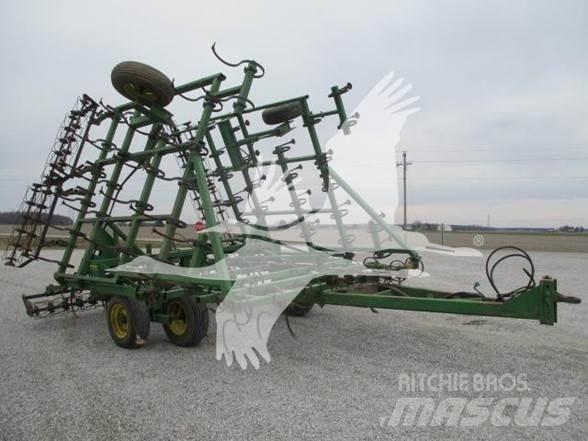 John Deere 960 Coltivatori