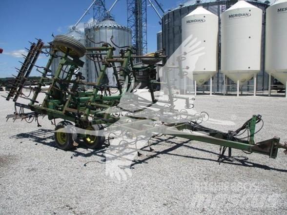 John Deere 960 Coltivatori