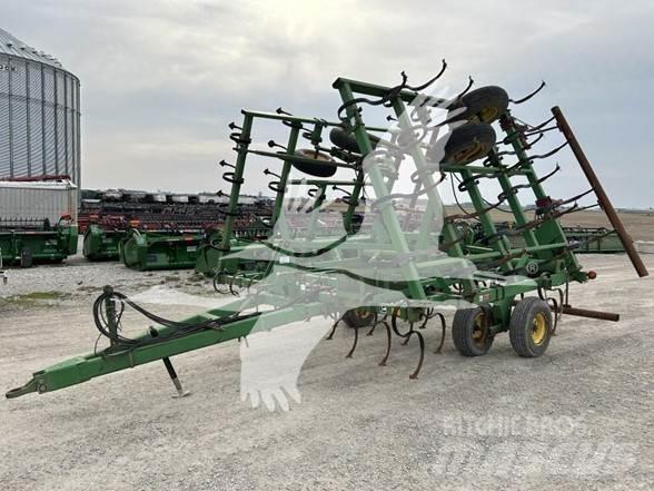 John Deere 980 Coltivatori