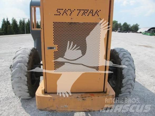 SkyTrak 8042 Sollevatori telescopici