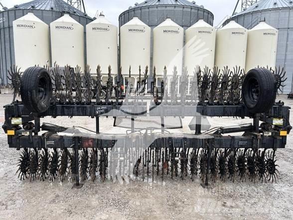 YETTER 3530 Altre macchine e accessori per l'aratura