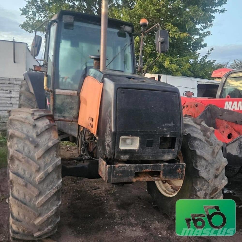 Valmet 8350. Parts Trattori